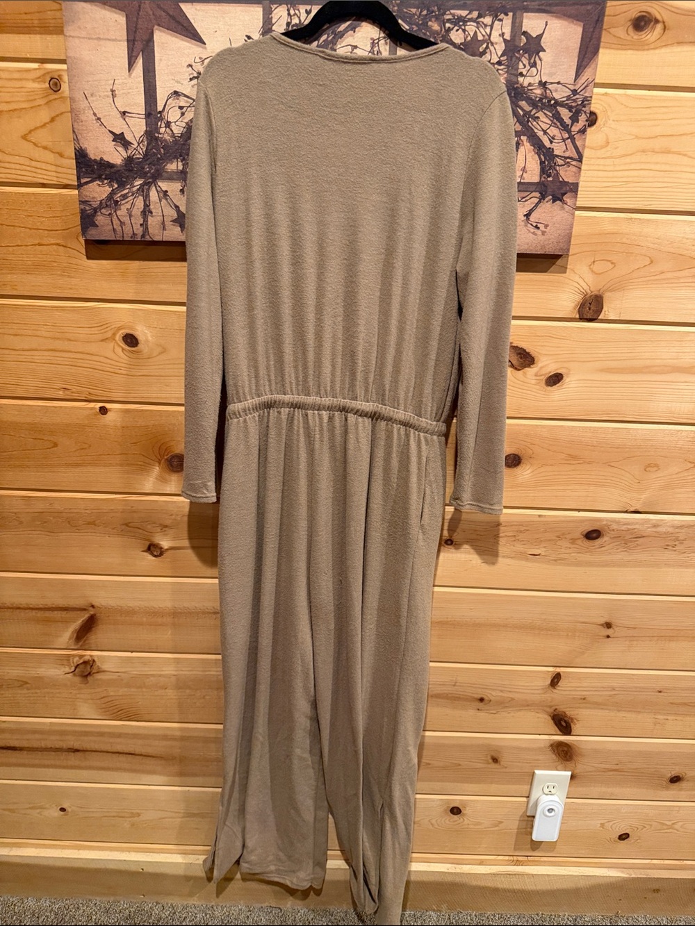 Three Bird Nest Taupe V-Neck Wrap Top xl - Picture 4 of 4